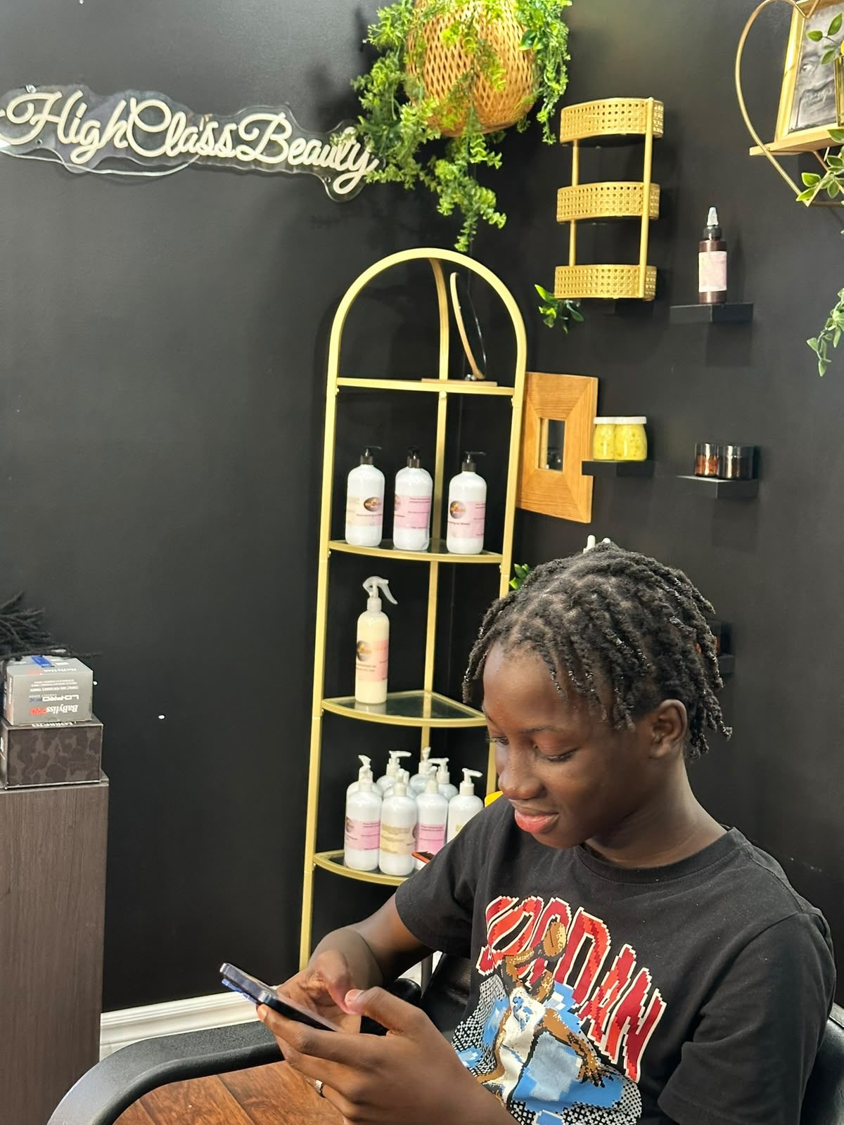 Coiffure lisse réalisée chez HighClassBeauty