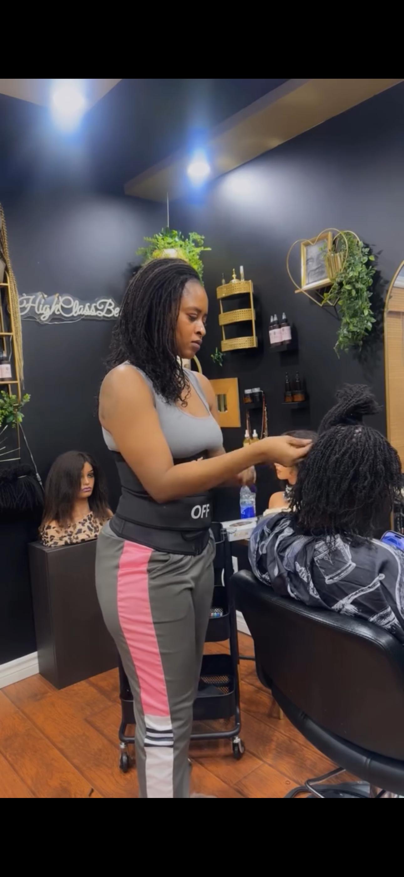 Entretien de locks en salon chez HighClassBeauty