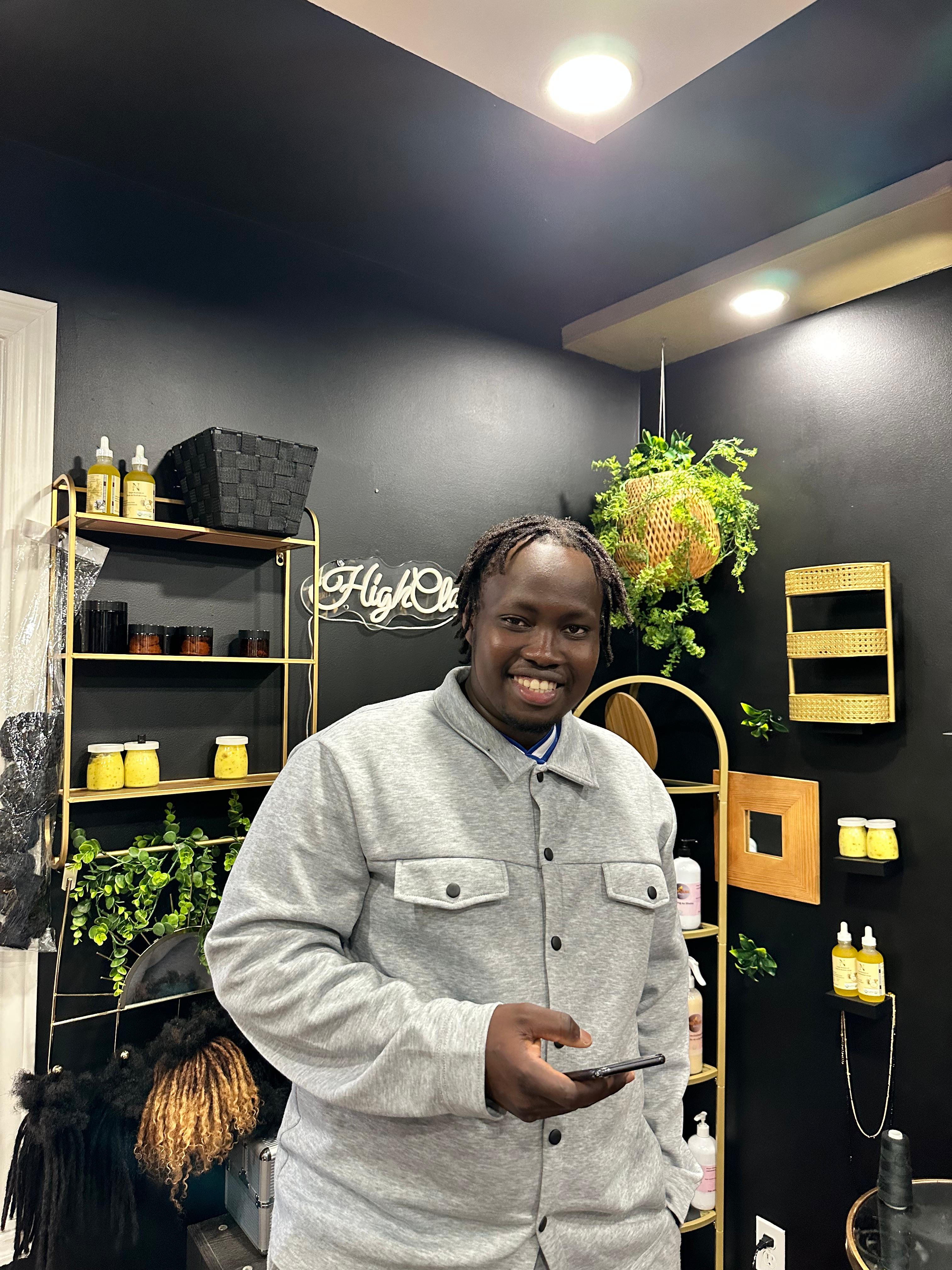 Départ de locks réalisé chez HighClassBeauty